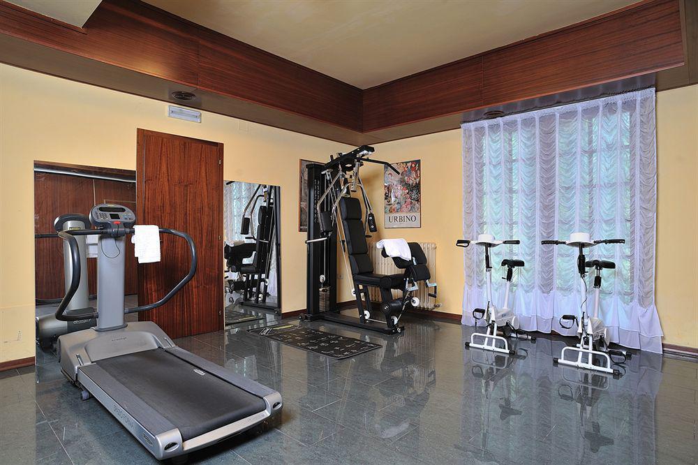Hotel & Residence Dei Duchi أوربينو المظهر الخارجي الصورة